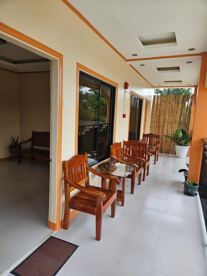 Moalboal Cay Hotel Екстериор снимка